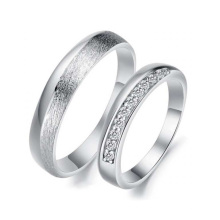Conjuntos de anel de casamento de platina, combinando anéis de casais para o noivado
